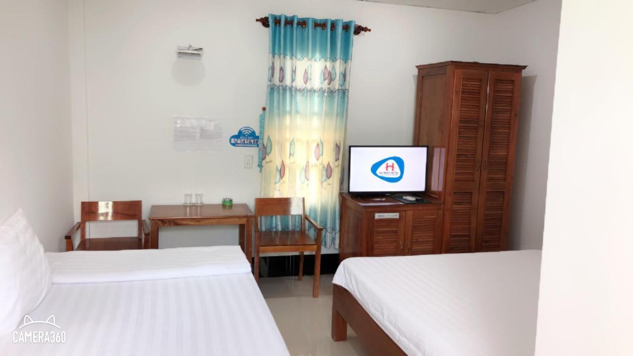 Ha Phat Hotel Duong Dong  エクステリア 写真