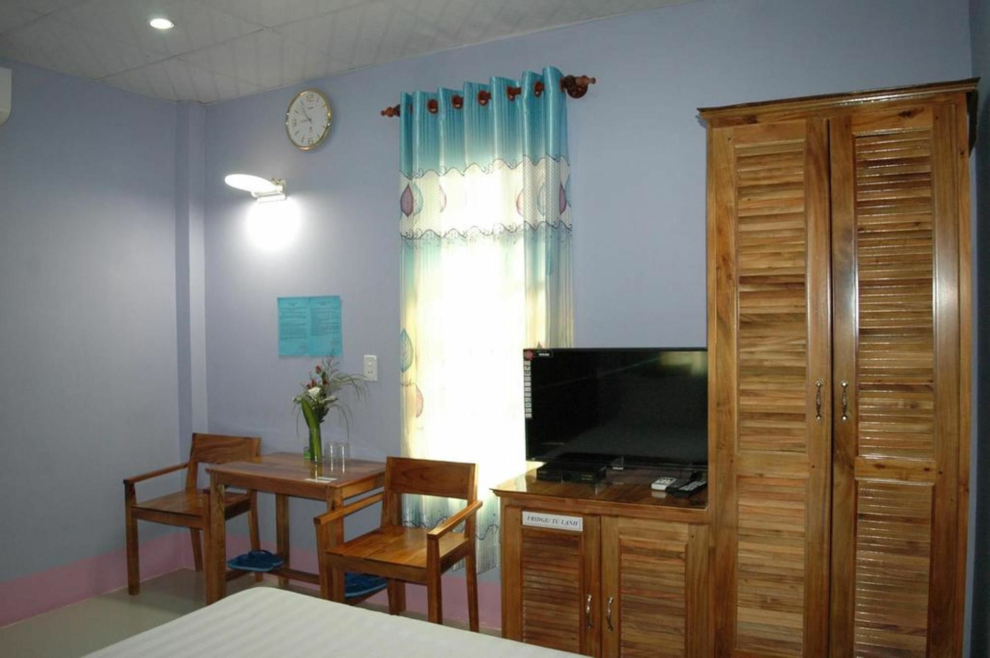 Ha Phat Hotel Duong Dong  エクステリア 写真
