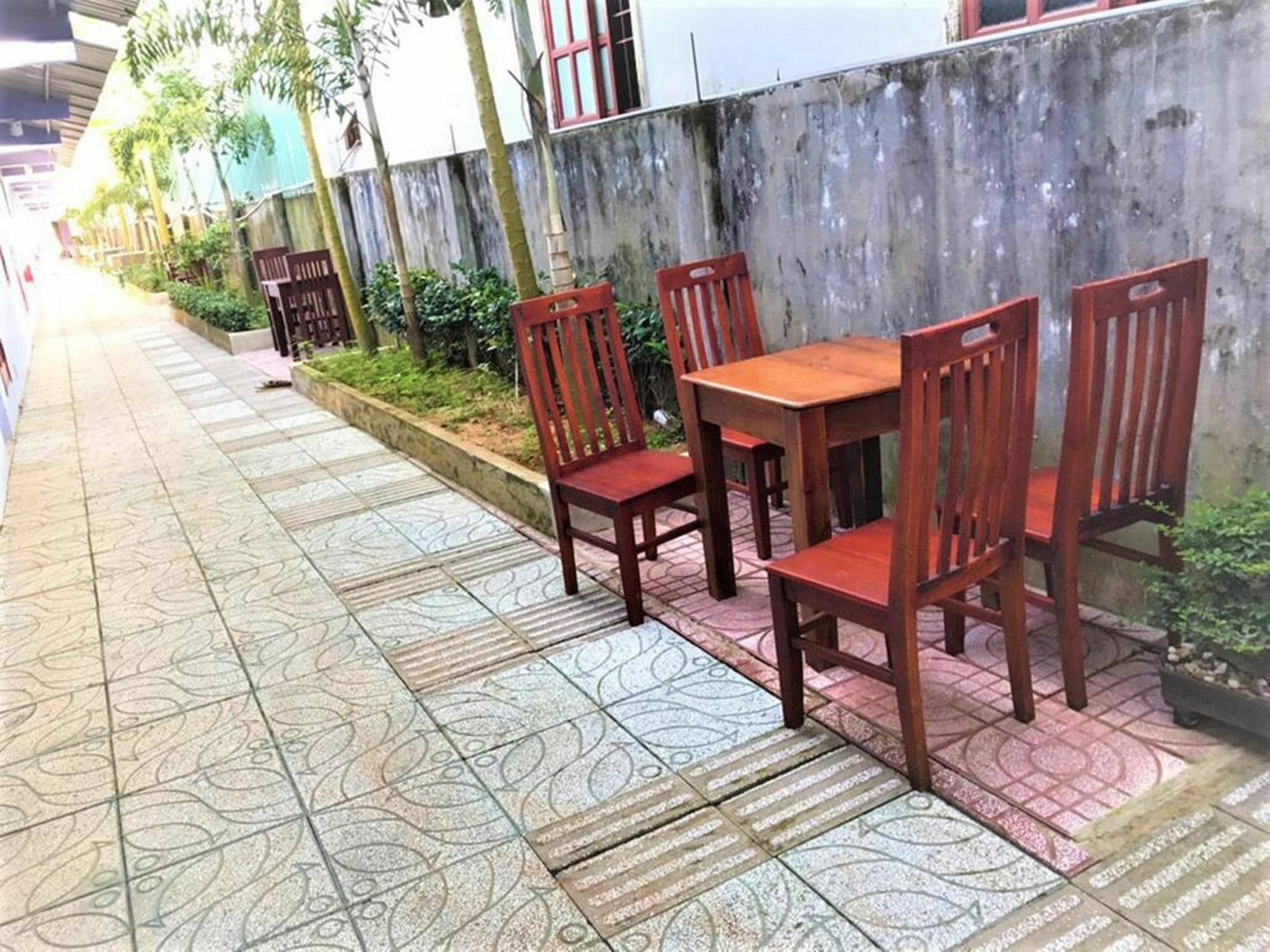 Ha Phat Hotel Duong Dong  エクステリア 写真